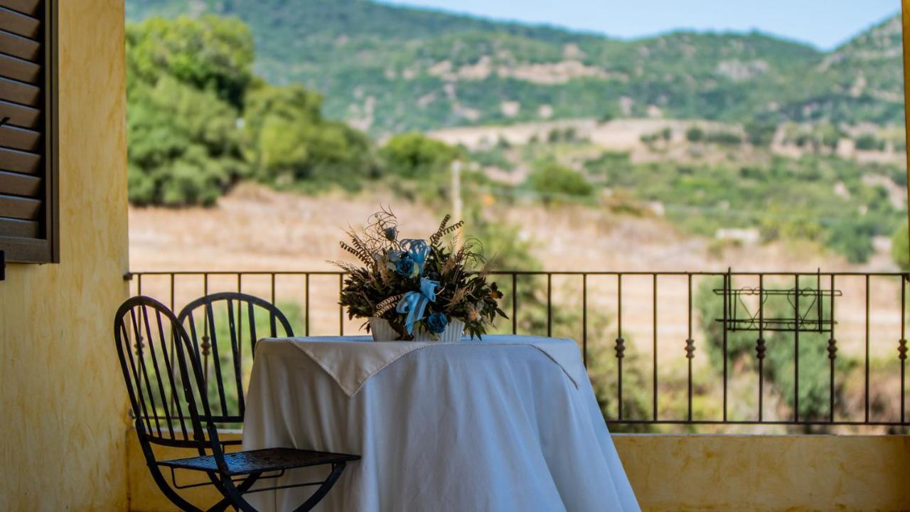 Agriturismo Carrucana Martis Екстер'єр фото